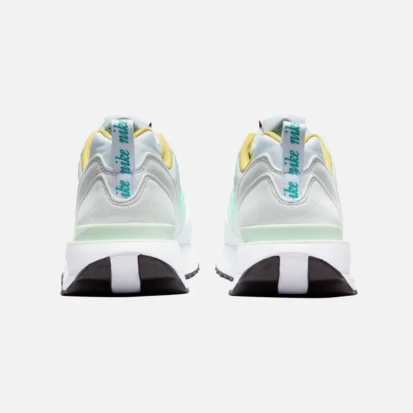 Nike Womens Air Max Dawn - Picture 3 of 7